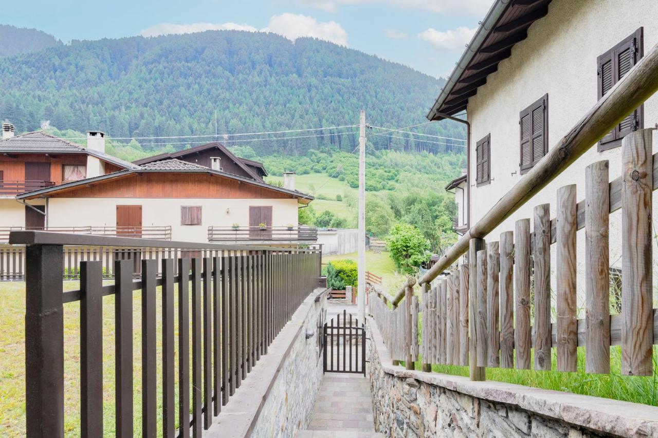 Pontagna Di Temu Palazzina Bucaneve Luaran gambar